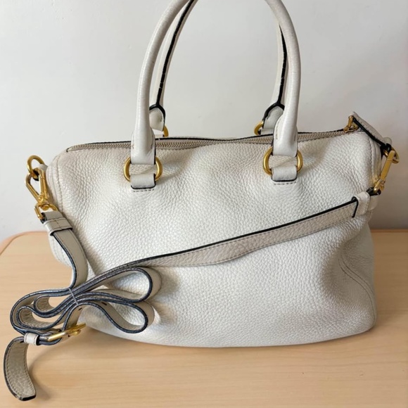 Prada Bauletto Vitello Phoenix Handbag - Picture 3 of 4